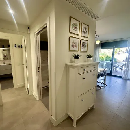Apartment R1379 El Capistrano 21
