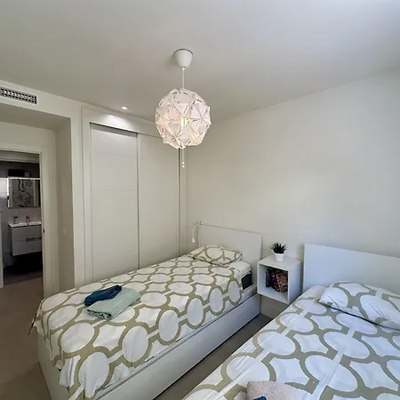 Apartment R1379 El Capistrano 21