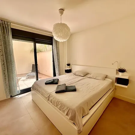 R1379 El Capistrano 21 * Nerja