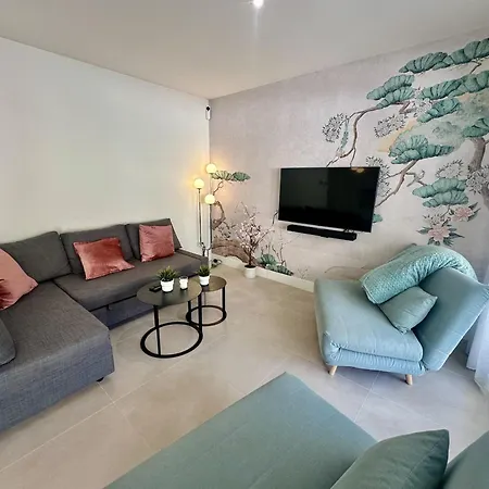 R1379 El Capistrano 21 * Nerja